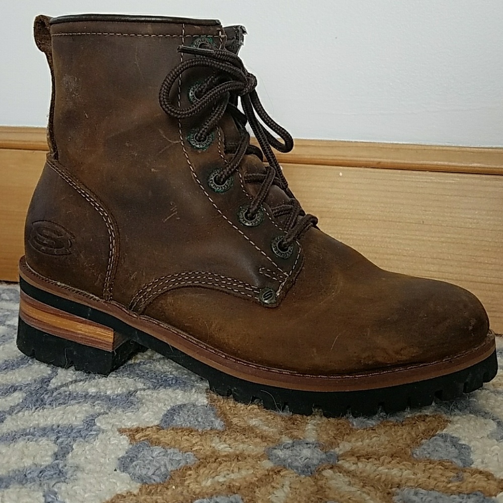 Skechers Laramie Leather Lace-up Boots
